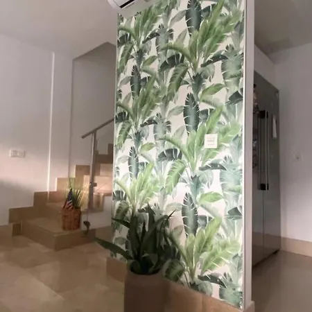 Amazing Luxury Seafront Near Golf & Ocean *