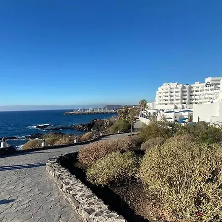Amazing Luxury Seafront Near Golf & Ocean