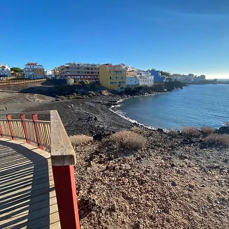 Amazing Luxury Seafront Near Golf & Ocean