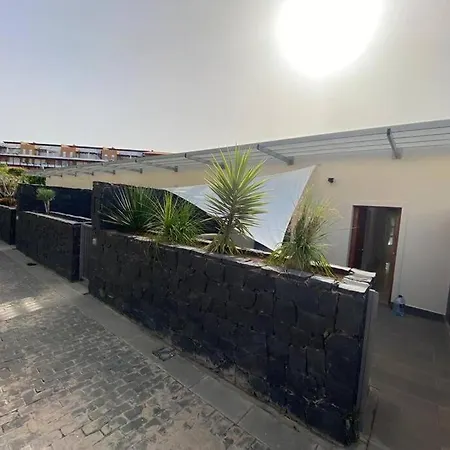 Willa Amazing Luxury Seafront Near Golf & Ocean