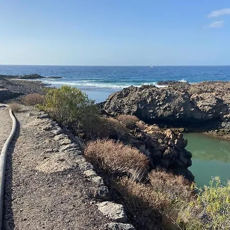 Amazing Luxury Seafront Near Golf & Ocean *